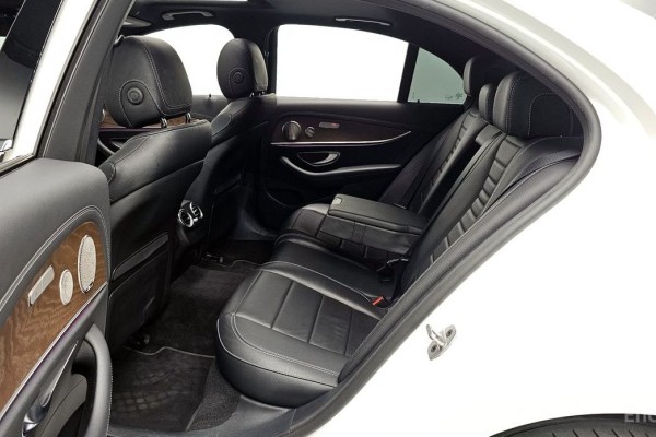 2022 Mercedes-Benz E-Класс с пробегом 83 682 км