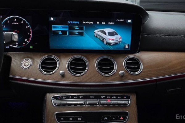 2022 Mercedes-Benz E-Класс с пробегом 40 381 км