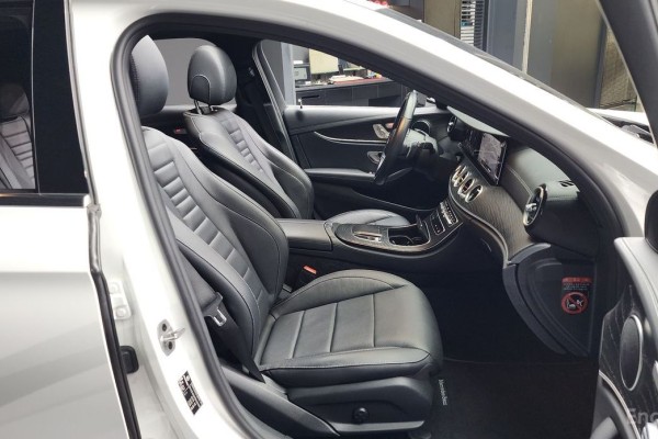 2022 Mercedes-Benz E-Класс с пробегом 51 135 км