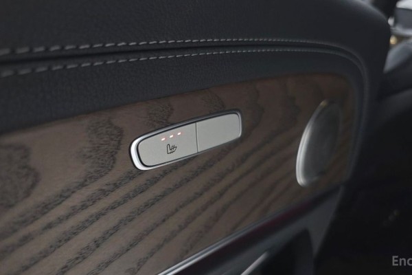 2022 Mercedes-Benz E-Класс с пробегом 40 381 км