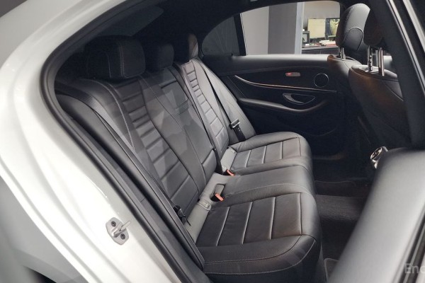 2022 Mercedes-Benz E-Класс с пробегом 51 135 км