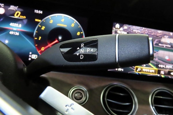 2022 Mercedes-Benz E-Класс с пробегом 49 101 км