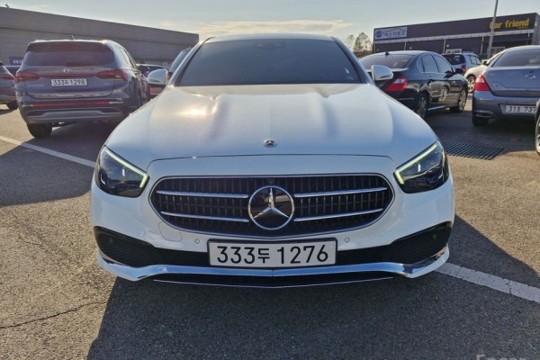 2022 Mercedes-Benz E-Класс с пробегом 70 108 км
