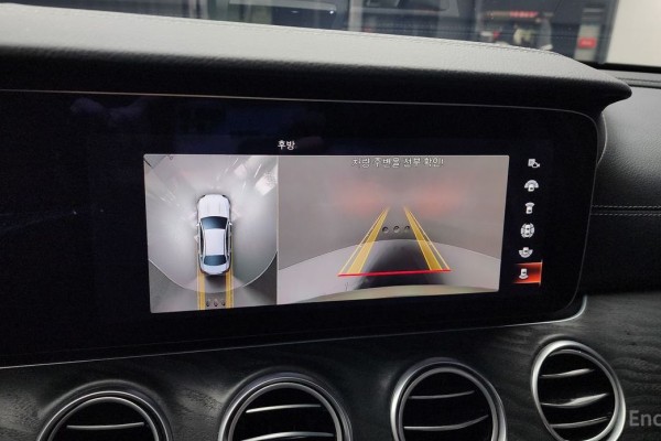 2022 Mercedes-Benz E-Класс с пробегом 51 135 км