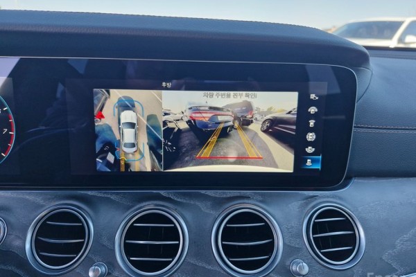 2022 Mercedes-Benz E-Класс с пробегом 70 108 км