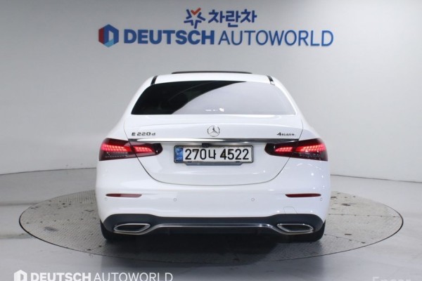 2021 Mercedes-Benz E-Класс с пробегом 51 331 км