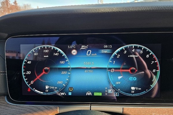 2022 Mercedes-Benz E-Класс с пробегом 49 695 км