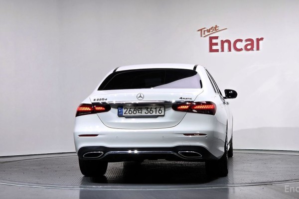 2022 Mercedes-Benz E-Класс с пробегом 73 554 км