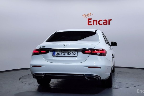 2021 Mercedes-Benz E-Класс с пробегом 51 815 км