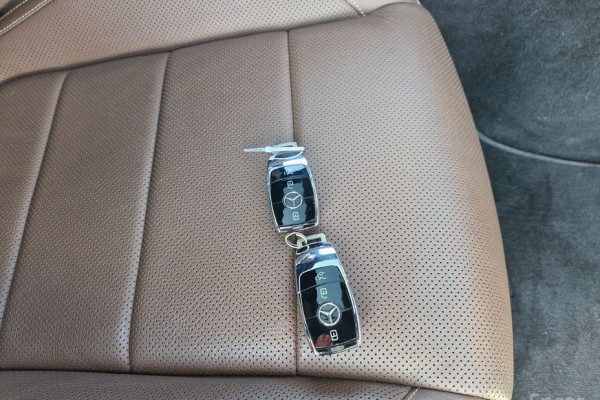 2022 Mercedes-Benz E-Класс с пробегом 70 108 км