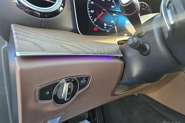 2022 Mercedes-Benz E-Класс с пробегом 49 695 км