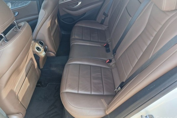 2022 Mercedes-Benz E-Класс с пробегом 70 108 км