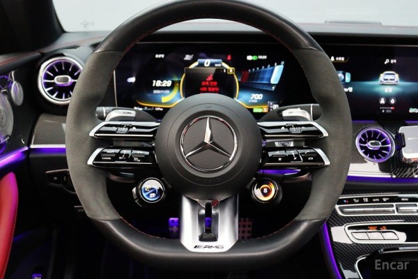 2021 Mercedes-Benz E-Класс с пробегом 68 712 км