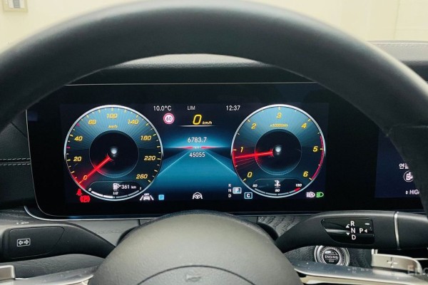 2021 Mercedes-Benz E-Класс с пробегом 45 054 км