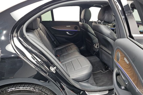 2021 Mercedes-Benz E-Класс с пробегом 45 664 км