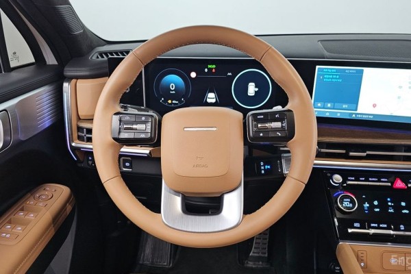 2024 Hyundai Santa Fe с пробегом 25 523 км