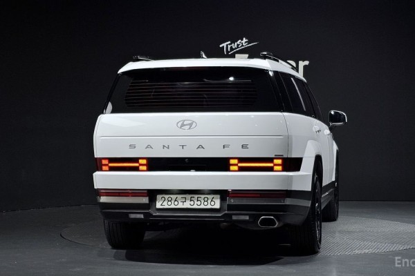 2023 Hyundai Santa Fe с пробегом 31 325 км