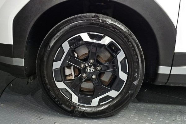 2023 Hyundai Santa Fe с пробегом 31 325 км