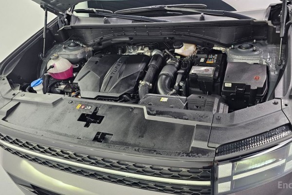 2023 Hyundai Santa Fe с пробегом 33 409 км