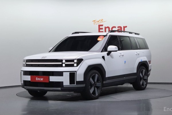 2024 Hyundai Santa Fe с пробегом 24 283 км