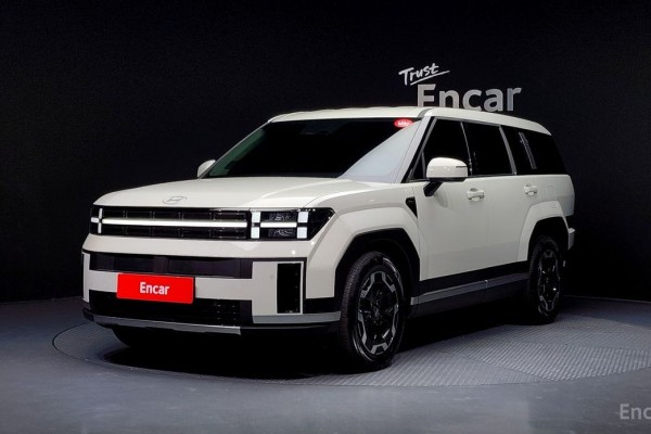 2023 Hyundai Santa Fe с пробегом 18 264 км