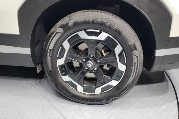 2023 Hyundai Santa Fe с пробегом 18 264 км