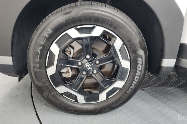 2023 Hyundai Santa Fe с пробегом 34 065 км