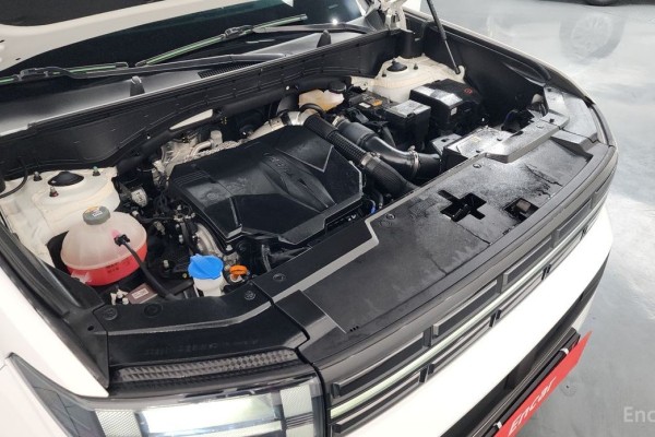 2023 Hyundai Santa Fe с пробегом 34 065 км