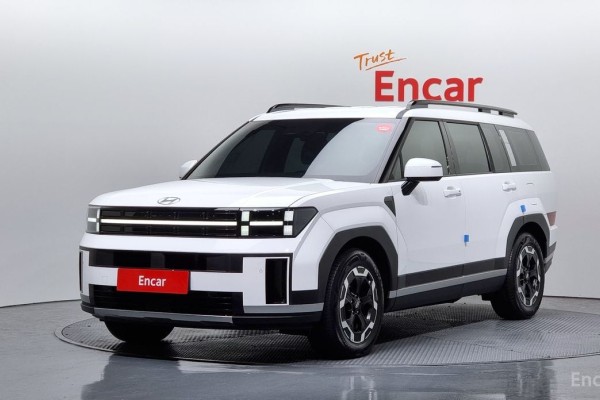 2023 Hyundai Santa Fe с пробегом 22 056 км