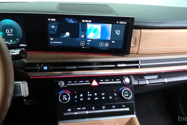 2024 Hyundai Santa Fe с пробегом 24 283 км