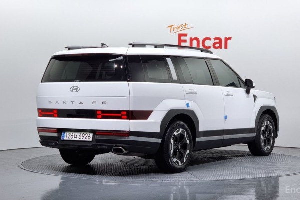2023 Hyundai Santa Fe с пробегом 22 056 км