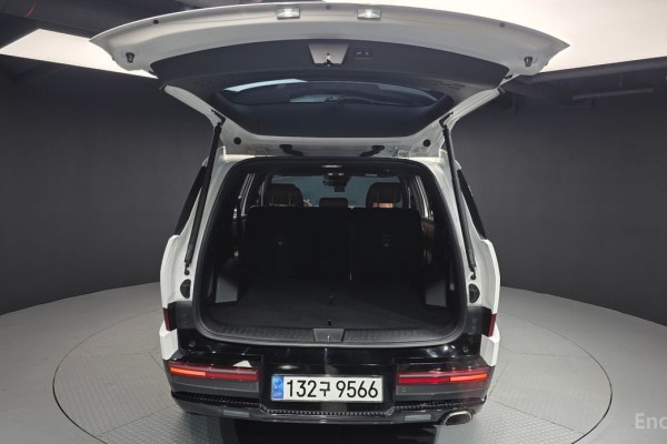 2023 Hyundai Santa Fe с пробегом 28 778 км