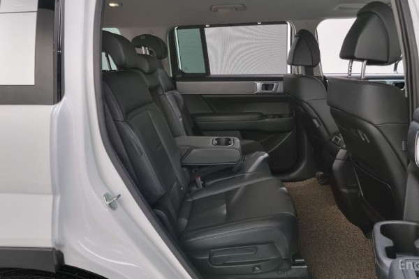 2023 Hyundai Santa Fe с пробегом 22 056 км