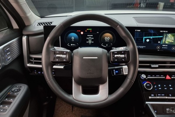 2023 Hyundai Santa Fe с пробегом 22 056 км