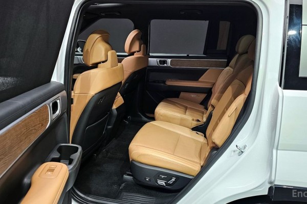 2024 Hyundai Santa Fe с пробегом 23 360 км