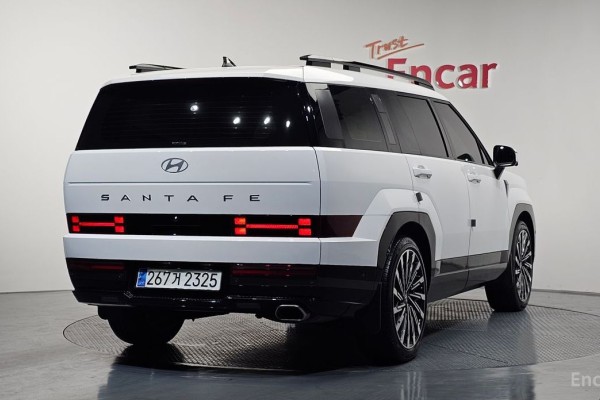 2023 Hyundai Santa Fe с пробегом 24 452 км