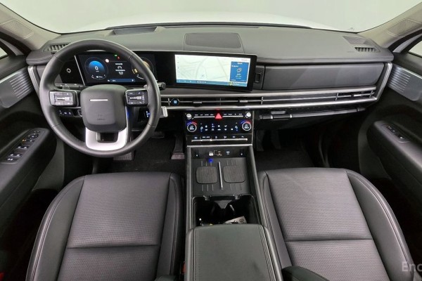 2023 Hyundai Santa Fe с пробегом 15 807 км