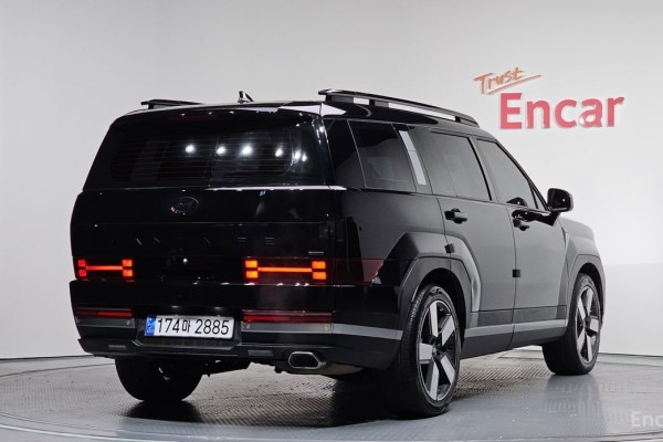 2023 Hyundai Santa Fe с пробегом 40 488 км