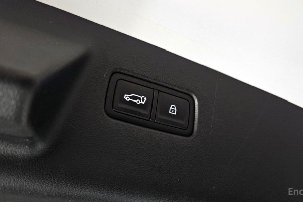 2024 Hyundai Santa Fe с пробегом 23 360 км