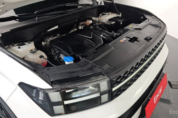 2023 Hyundai Santa Fe с пробегом 24 452 км