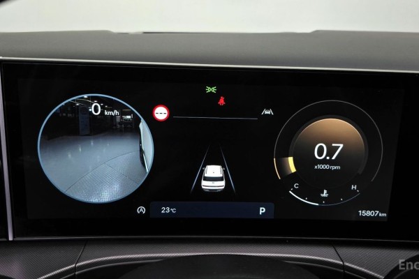 2023 Hyundai Santa Fe с пробегом 15 807 км