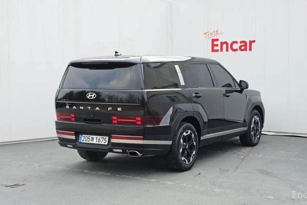 2024 Hyundai Santa Fe с пробегом 14 959 км