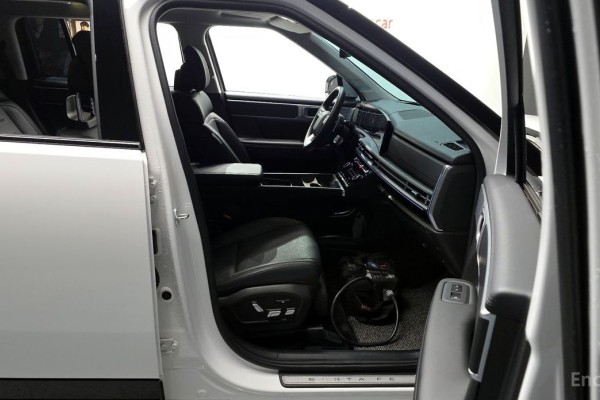 2023 Hyundai Santa Fe с пробегом 25 759 км