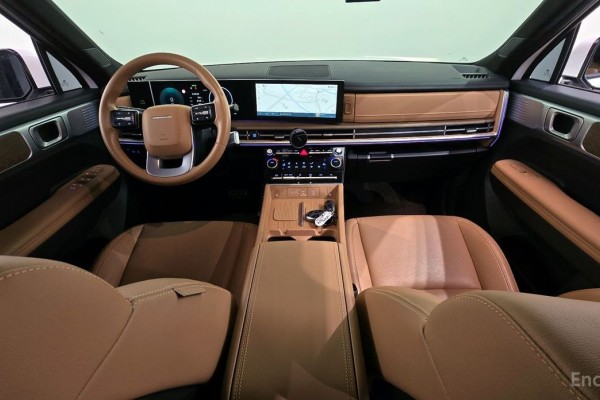 2023 Hyundai Santa Fe с пробегом 43 765 км