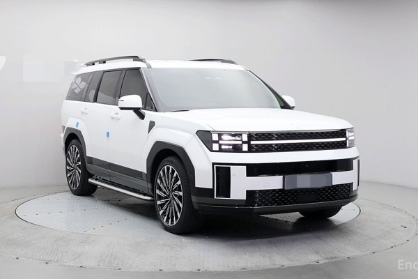 2023 Hyundai Santa Fe с пробегом 23 425 км