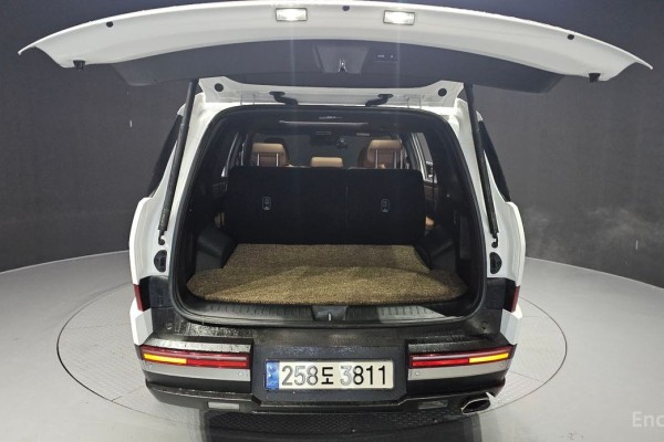 2024 Hyundai Santa Fe с пробегом 14 311 км