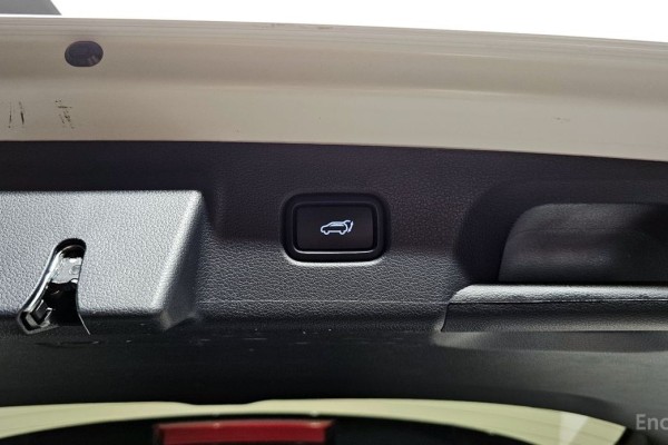 2023 Hyundai Palisade с пробегом 25 384 км