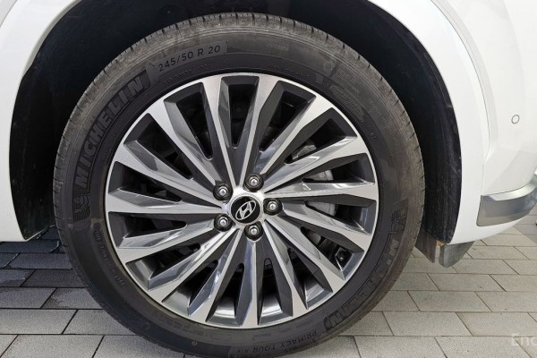 2023 Hyundai Palisade с пробегом 33 999 км