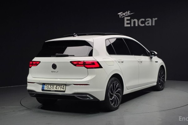 2022 Volkswagen Golf с пробегом 106 219 км