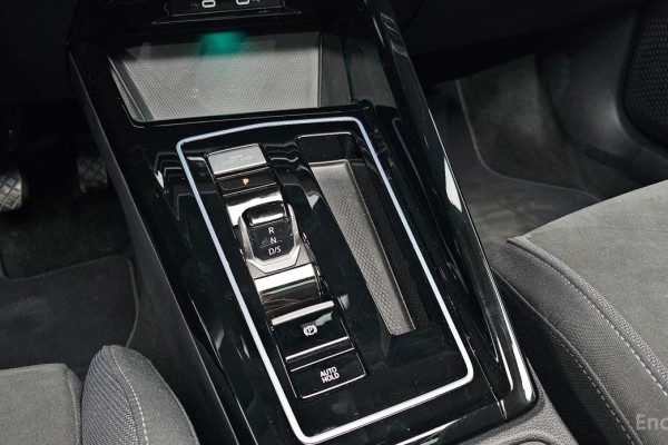 2022 Volkswagen Golf с пробегом 19 408 км